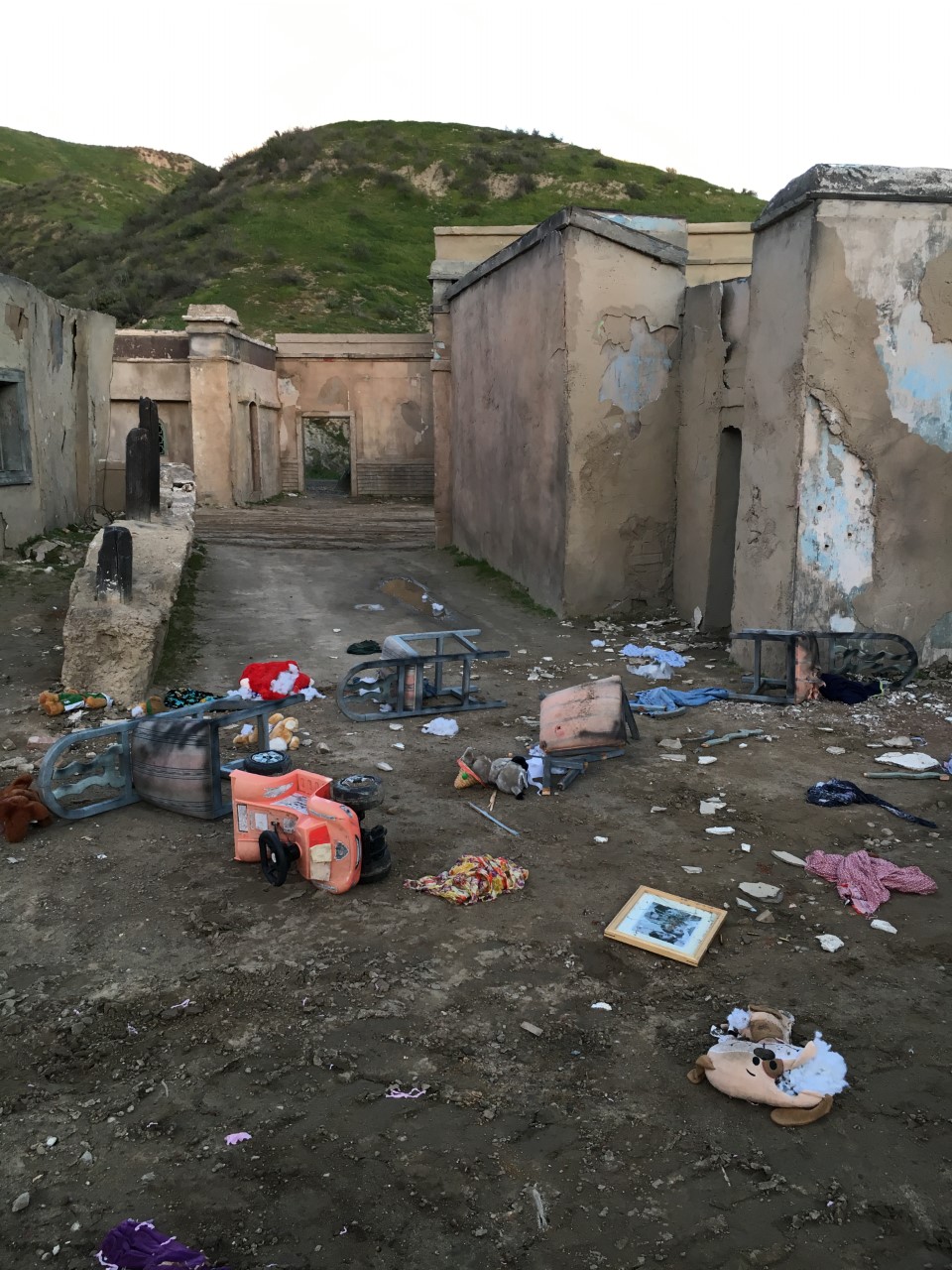 &nbsp;<br>War torn streets, dressed into standing exterior set