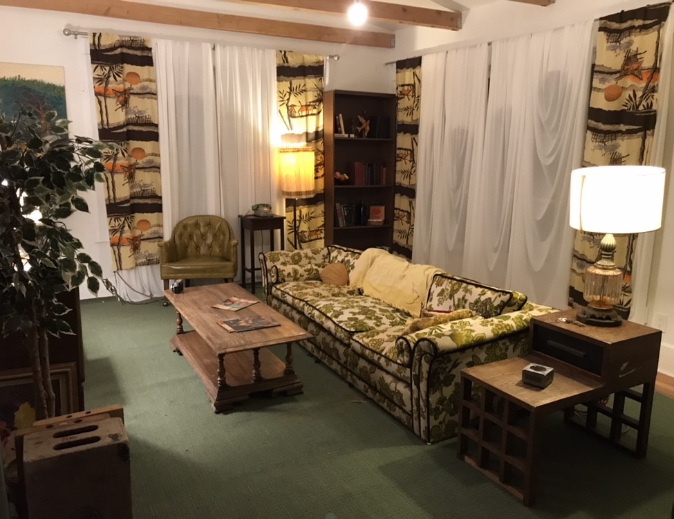 &nbsp;<br>1960's living room, dressed into empty house location 